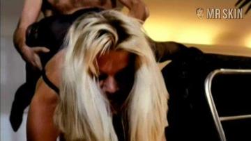 Ella van Drumpt in De Gulle Minnaar (1990) Breasts Breasts Bush* 200769