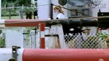 Vanessa Vaylord in Marche pas sur mes lacets (1977) Underwear Breasts Bush 202099