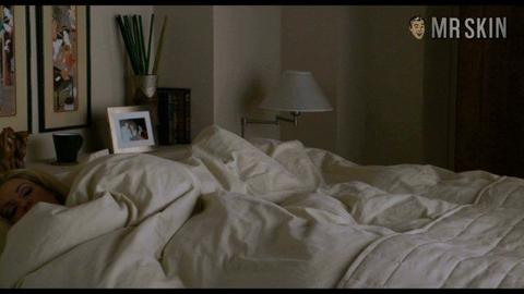 Scary Movie 4's Sexiest Scenes with Kendra Wilkinson. Underwear, breasts, right nipslip. 198360