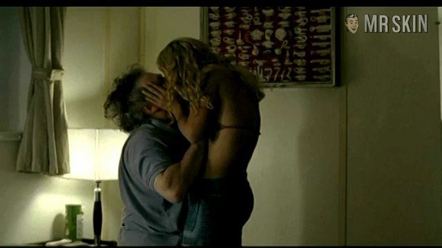 Alice Braga Nude as Karinna. Breasts, bush. 203348
