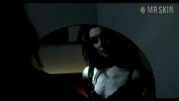 Sabrina Paravicini in Comunque Mia (2004) Breasts Thong Breasts Butt 203942