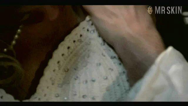 Carmen Luvana in Pirates (2005) Breasts Butt Breasts Butt 202545