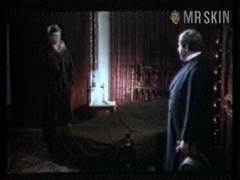 Caterina Alt Naked in Alle dame del castello piace fare solo quello. Butt, breasts, bush. 208453