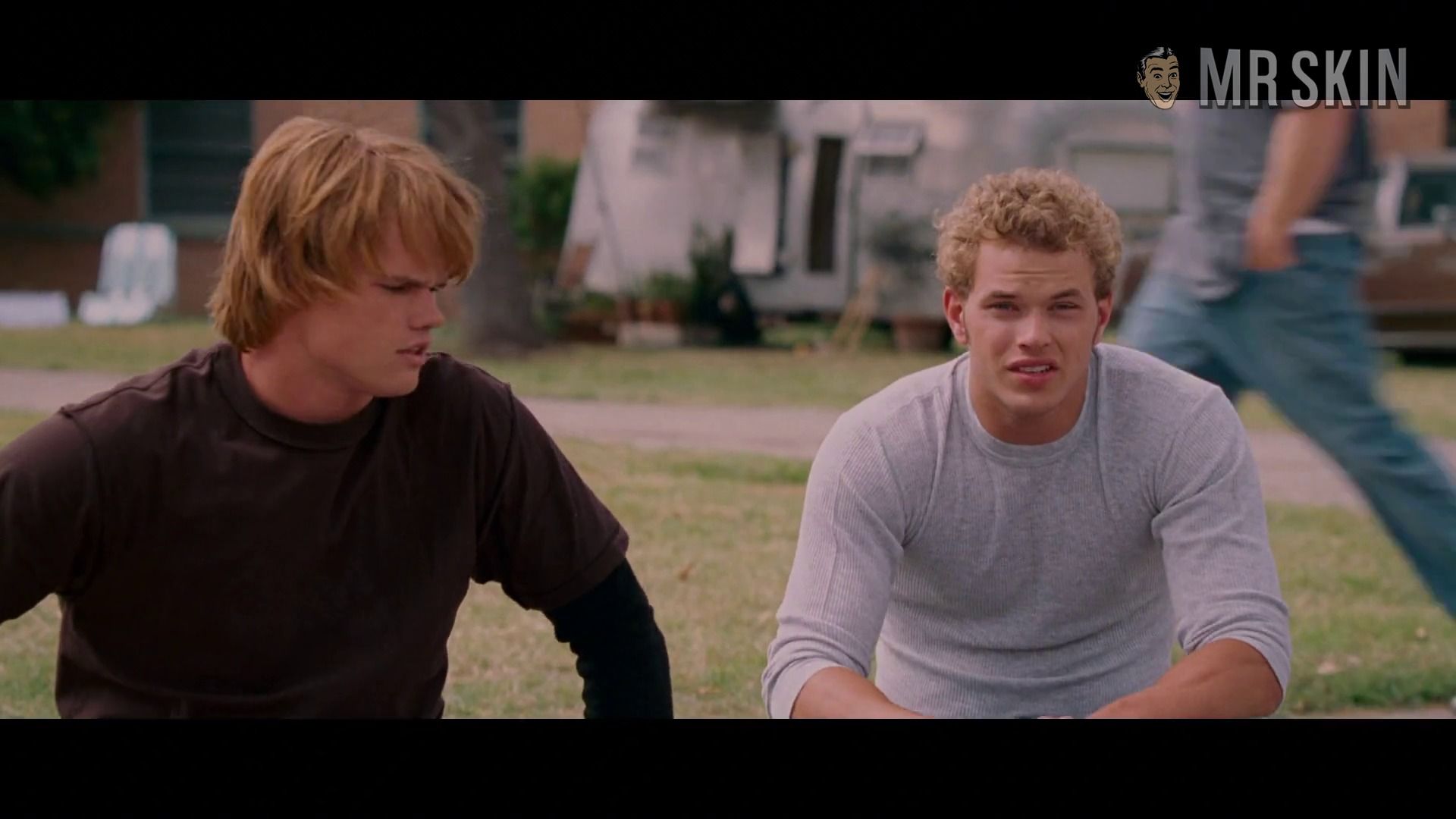 Diora Baird, Alejandra Gutierrez, Lisa Gleave in Accepted (2006) Bikini Bikini Underwear* 204240