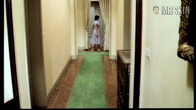 Lisa Gastoni Nude as Vera. Breasts, bush. 207014