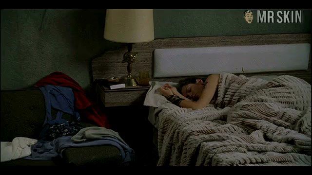 Anna Friel Nude as Denise. Breasts, underwear. 209114