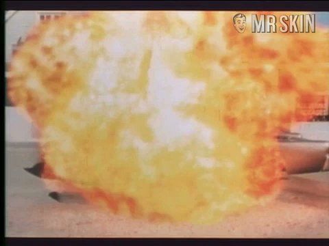 Danielle Ciardi in The Independent (2000) Breasts Breasts Sexy 208946