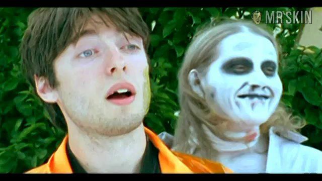 Chili Gold in Freak Out (2004) Butt Breasts Butt 204108