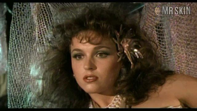 Andrea Patrick in Hunk (1987) Bikini Bikini Sexy 204834