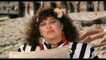 Hilary Shepard in Hunk (1987) Bikini Bikini 204833