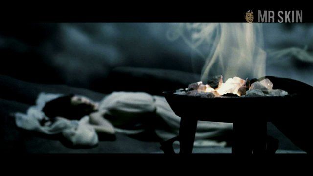 Kelly Craig in 300 (2006) Breasts Breasts Sexy 206730