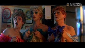 Julia Cortez in The Adventures of Priscilla, Queen of the Desert (1994) Thong Sexy Thong 206139