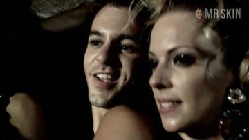 Natasha Budhi in The Last Run (2004) Breasts Breasts Lesbian 206329