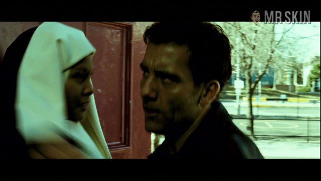 Jane McLean in Shoot 'Em Up (2007) Thong Thong Underwear 208606