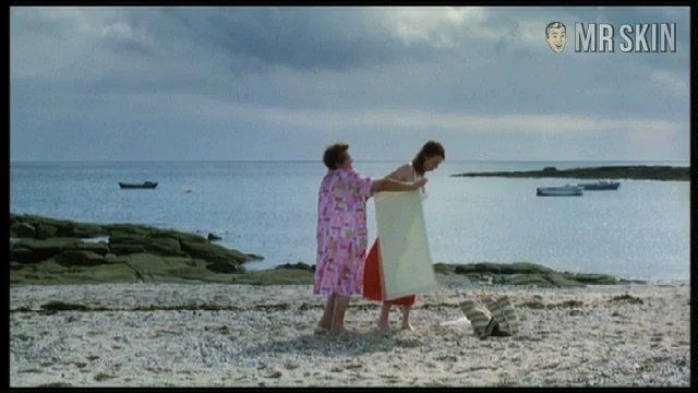 Fiona Gordon in L' Iceberg (2005) Breasts Bush Breasts Bush 207492