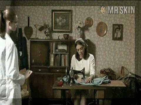 Valentina Lodovini Nude in Pornorama oder die Bekenntnisse der mannstollen Näherin Rita Brauchts. Breasts. 210382