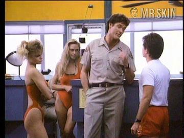 Erika Eleniak in Baywatch (1989-2001) Sexy Sexy 215012