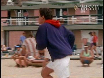 Jennie Garth in Beverly Hills, 90210 (1990-2000) Bikini Bikini Sexy 214442