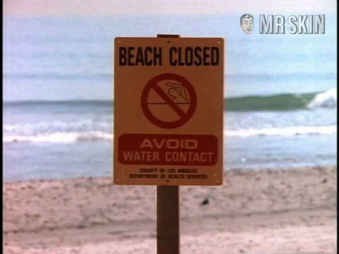 Sexiest Scenes of Brenda Walsh from Beverly Hills, 90210. Bikini, sexy. 214451