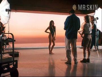 Teri Hatcher in Tales from the Crypt (1989-1996) Bikini Bikini Sexy 214461