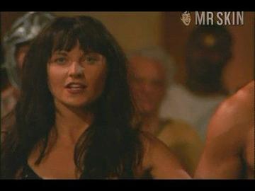 Lucy Lawless in Xena: Warrior Princess (1995-2001) Underwear Bikini Breasts 211622