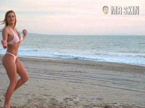 Sexiest Scenes of Hot Girl / Wrap Up Girl from Son of the Beach. Bikini, butt, sexy. 215165
