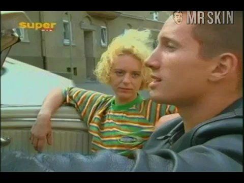Und tschüss!'s Sexiest Scenes with Beatrice Manowski. Underwear, breasts, bush. 212142