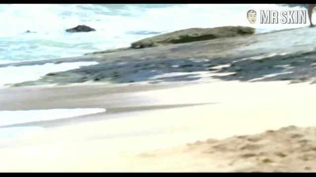 Las Vegas's Sexiest Scenes with Kelly Hu. Bikini. 213606
