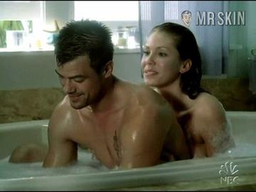 Nikki Cox in Las Vegas (2003-2008) Sexy Sexy Underwear 212285