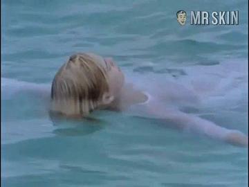 Véronique Jannot in Paul et Virginie Sexy Breasts Bush 231751