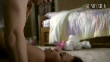 Idalis DeLeon in Six Feet Under (2001-2005) Breasts Breasts Thong 212416