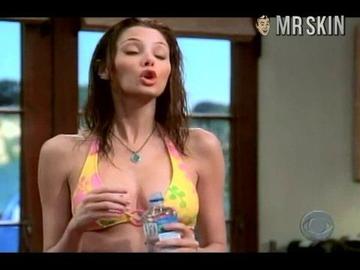 April Bowlby in Two and a Half Men (2003-2015) Bikini Bikini Sexy 213418