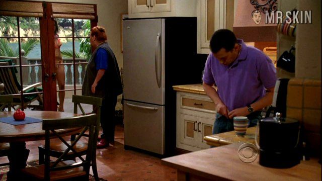 Sexiest Scenes of Penelope from Two and a Half Men. Bikini. 226649