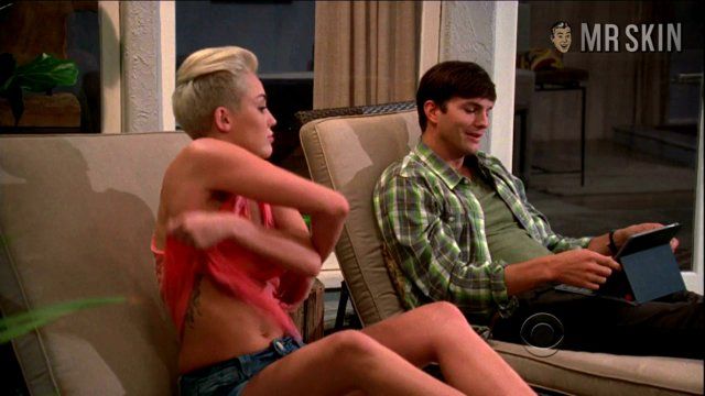 Sexiest Missi Scenes. Bikini. 231238
