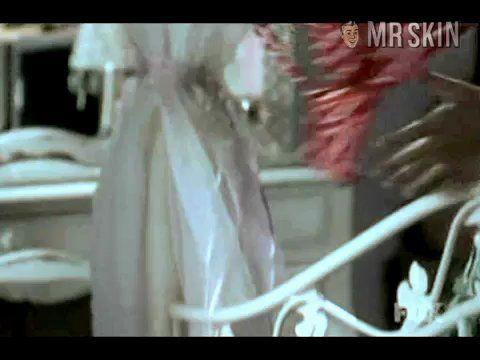 Mischa Barton Naked in The O.C.. Breasts, bikini, right nipslip. 213079