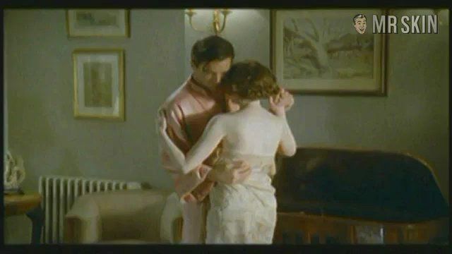 Claire Skinner Naked as Jean Duport. Butt, breasts, bush. 212091
