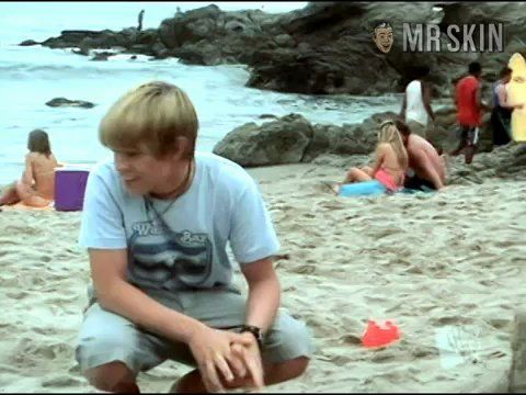 Sexiest Sarah Borden Scenes. Bikini. 212782