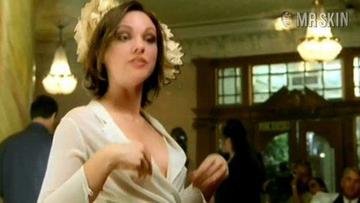 Melanie Gutteridge in Manchild (2002) Breasts Breasts Butt 212424