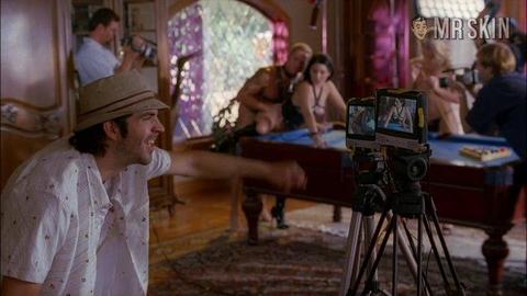 Monique Alexander Nude in Entourage. Breasts, underwear. 214012