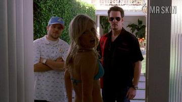 Olivia Hardt in Entourage (2004-2011) Bikini Bikini 244771