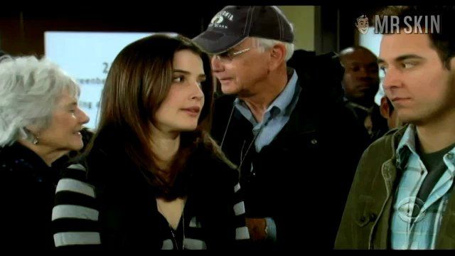 Sexiest Scenes of Robin Scherbatsky from How I Met Your Mother. Underwear, sexy. 213713