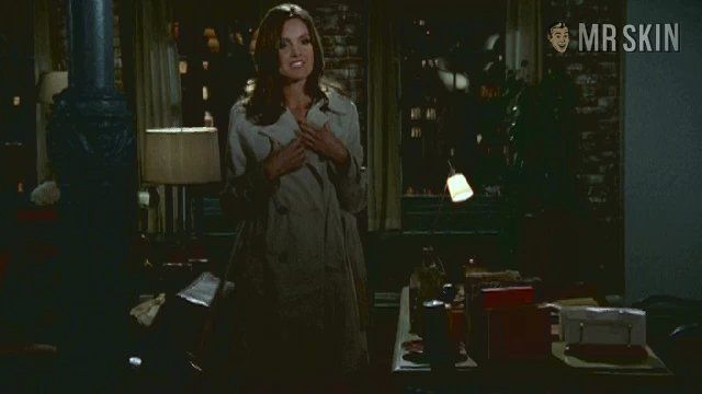 Sexiest Scenes of Becky Sharp from Kitchen Confidential. Underwear, sexy. 213959