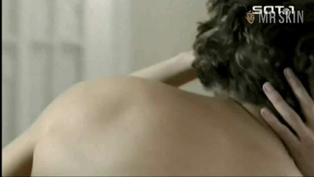 Jeanette Hain Naked in Bis in die Spitzen. Breasts, sexy. 212875