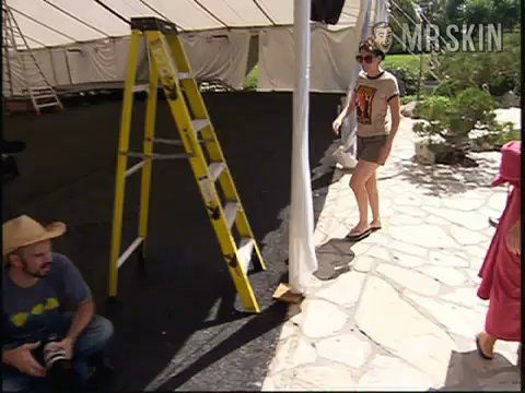 Crystal McCahill Nude in The Girls Next Door. Butt, Full Frontal, breasts, bush. 217114