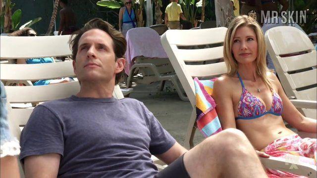 Tava Smiley in It's Always Sunny in Philadelphia (2005-2021) Bikini Bikini 256187