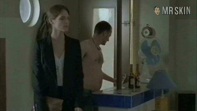 Marion Donon in Mafiosa, le clan (2014) Breasts Breasts 223644