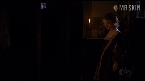 Tamzin Merchant Naked in The Tudors. Breasts, Butt. 216811