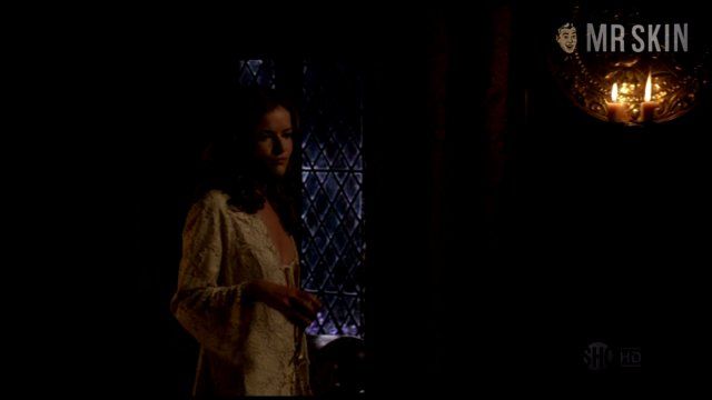 Nudes of Lady Rochford from The Tudors. Breasts, Butt. 221130