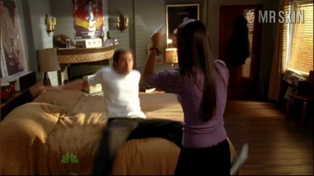 Jordana Brewster in Chuck (2007-2011) Underwear Underwear 215186