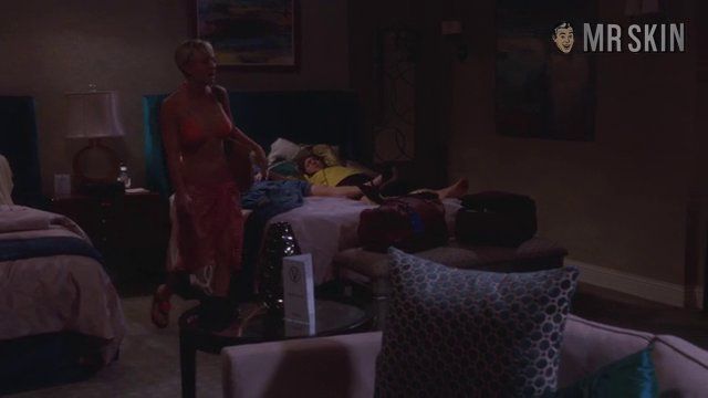The Big Bang Theory's Sexiest Scenes with Kaley Cuoco. Bikini, sexy, underwear. 239724